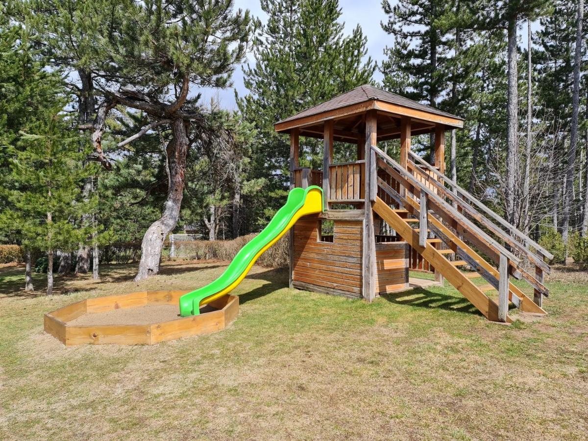 Pirin Golf Apartment Home With Private Garden Bansko Dış mekan fotoğraf